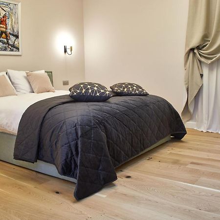 Apartament Travel La Casa Piano House,Cu Parcare Alba Iulia Exterior photo